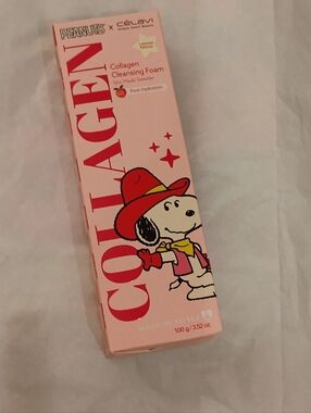 Peanuts x Celavi Collagen Cleansing Foam - Pink